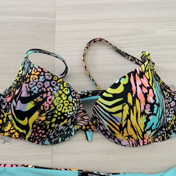 Two piece bikini from Tezeni - Picture 2 of 5